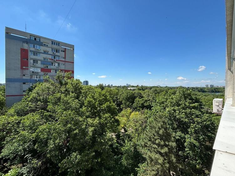 Apartament cu 3 camere decomandat, mobilat în Dorobanți