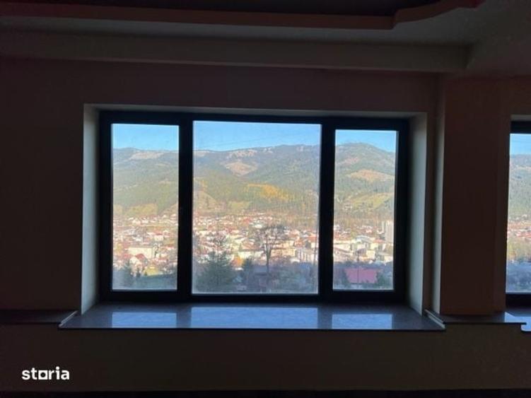 Spațiu comercial, de 2,140 mp, în Câmpulung Moldovenesc