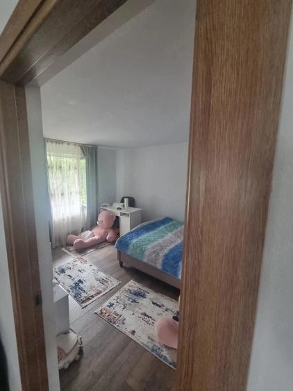 Casă cu 3 camere cu Teren 450 Mp în Șard