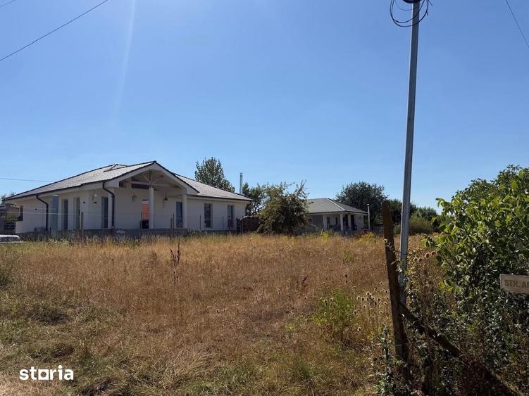 Teren de 3918 mp, în Viile Satu Mare