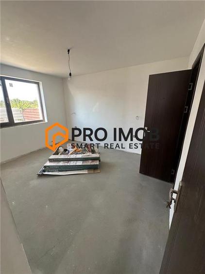 Duplex cu 4 camere cu Canalizare în Câmpineanca