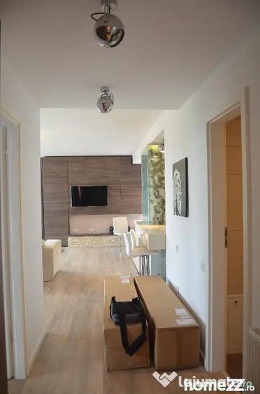 Apartament cu 3 camere decomandat în Dealul Cetății