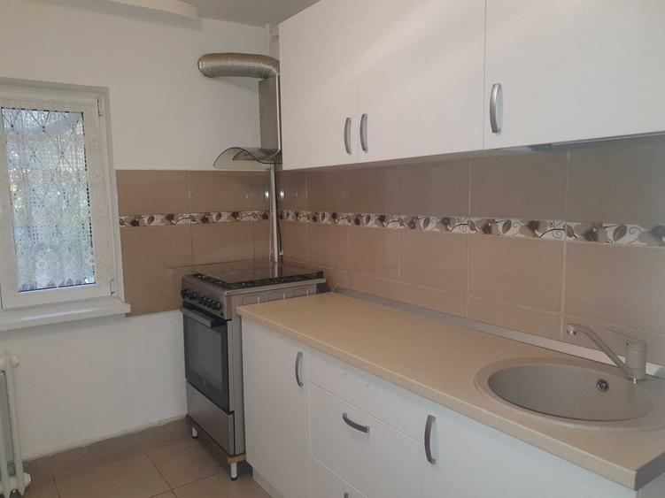 Apartament cu 2 camere decomandat în Sebastian