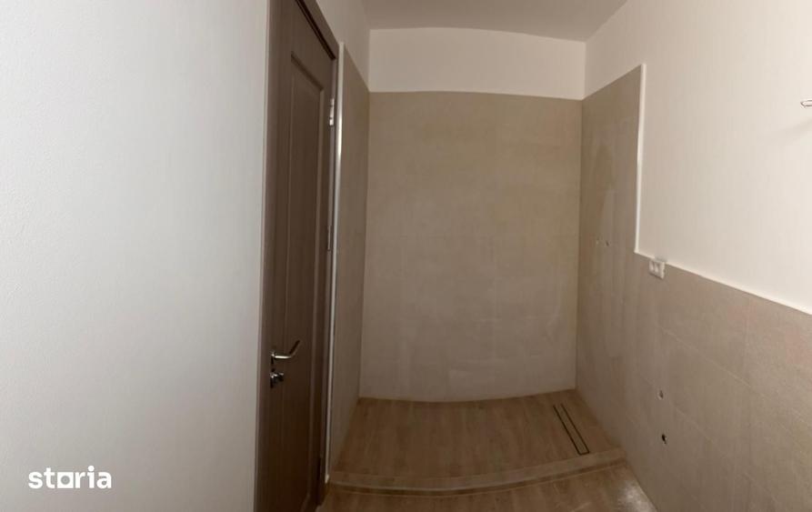 Casă cu 4 camere decomandat cu Teren 220 Mp în Tărlungeni