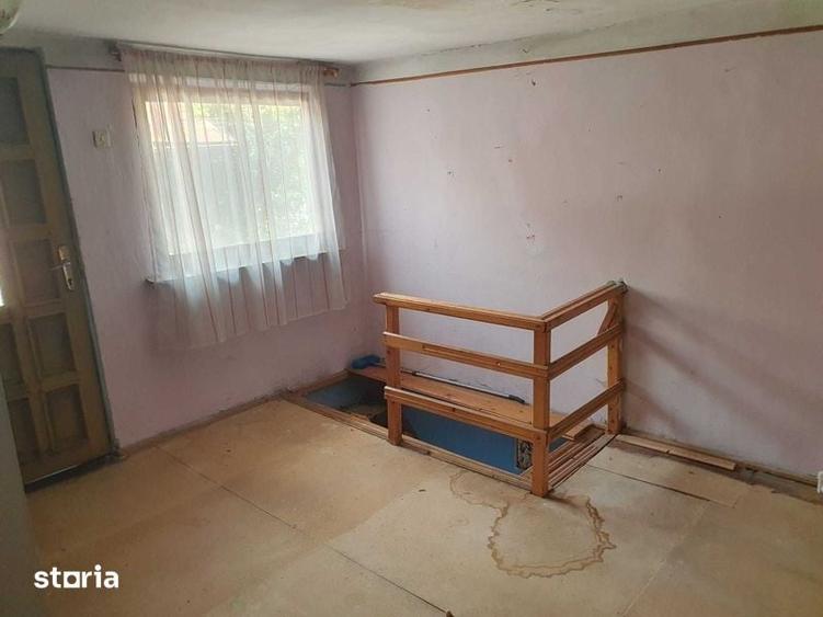 Casă cu 4 camere cu Teren 122 Mp în Central