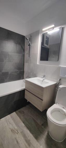 Apartament cu 2 camere decomandat în 15 Noiembrie