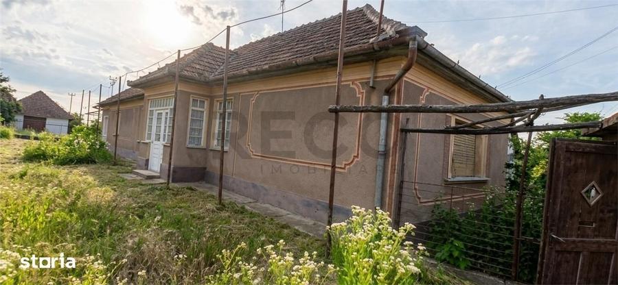 Casă cu 3 camere cu Teren 2974 Mp în Șișterea