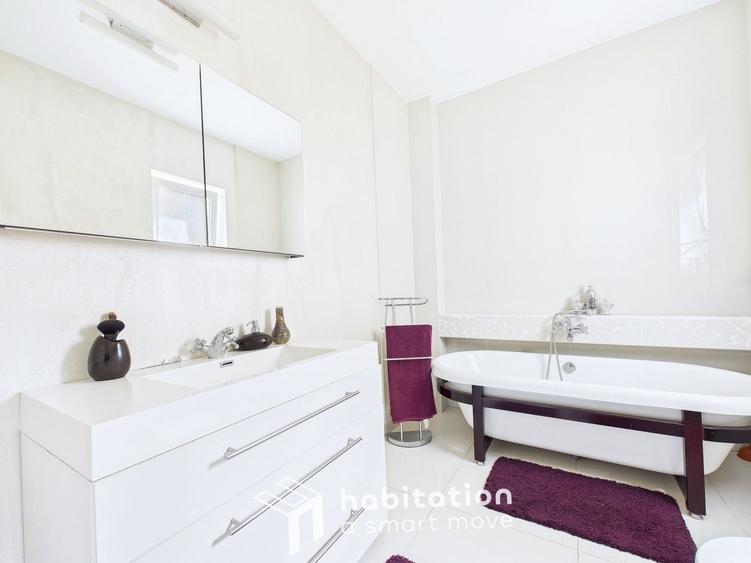 Apartament cu 3 camere decomandat, mobilat în Lipovei