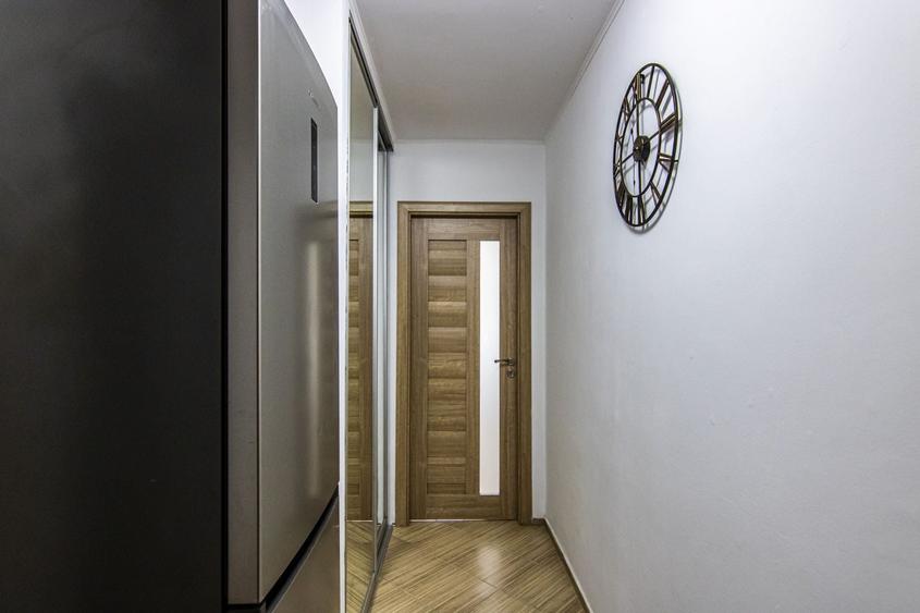 Apartament cu 2 camere decomandat, mobilat în Drumul Taberei