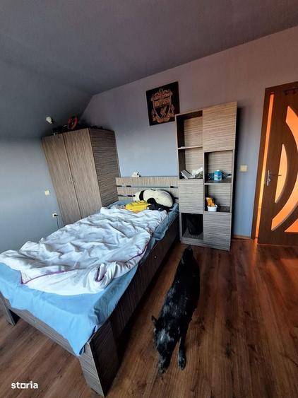 Casă cu 5 camere cu Teren 717 Mp în Central
