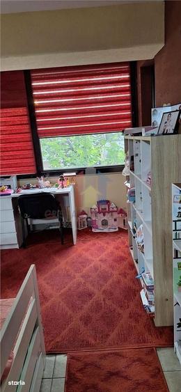 Casă cu 4 camere în Radu Negru