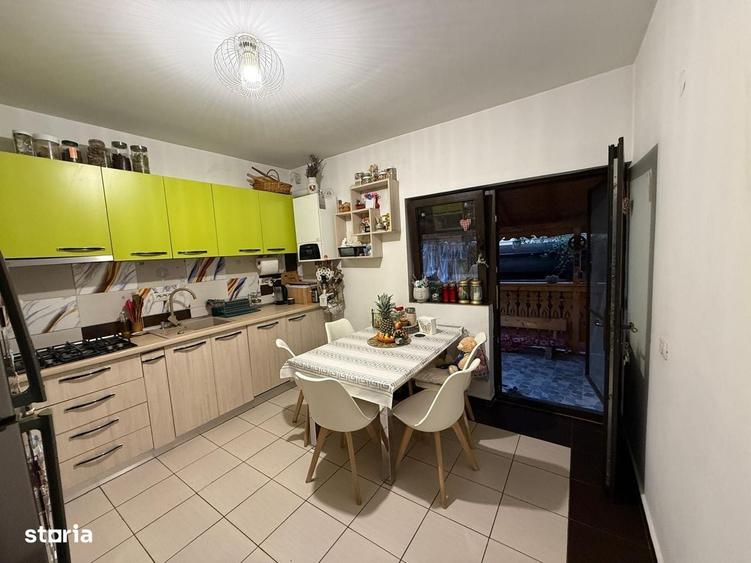 Casă cu 4 camere în Lunca Cetățuii