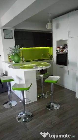 Vand apartament 4 camere Parc Bazilescu