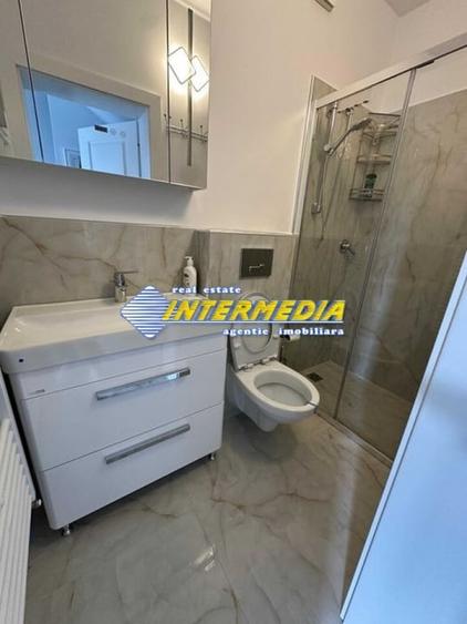 Casă individuală cu 3 camere cu Canalizare în Cetate