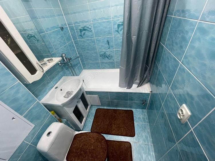 Apartament cu 3 camere în Bogdăneștilor