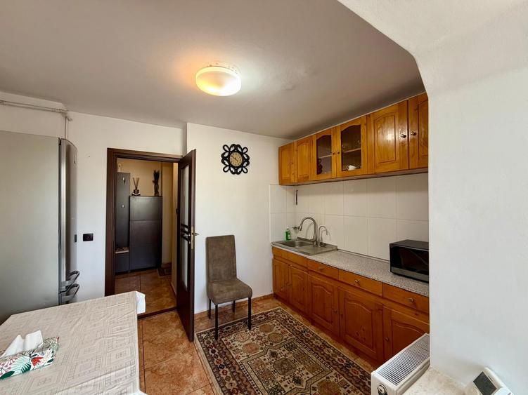 City Park Mall Tomis III Apartament 3 camere decomandat si parcare termen lung - 7