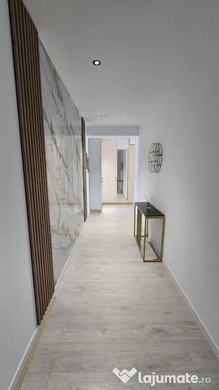 Apartament cu 2 camere semidecomandat în Pipera