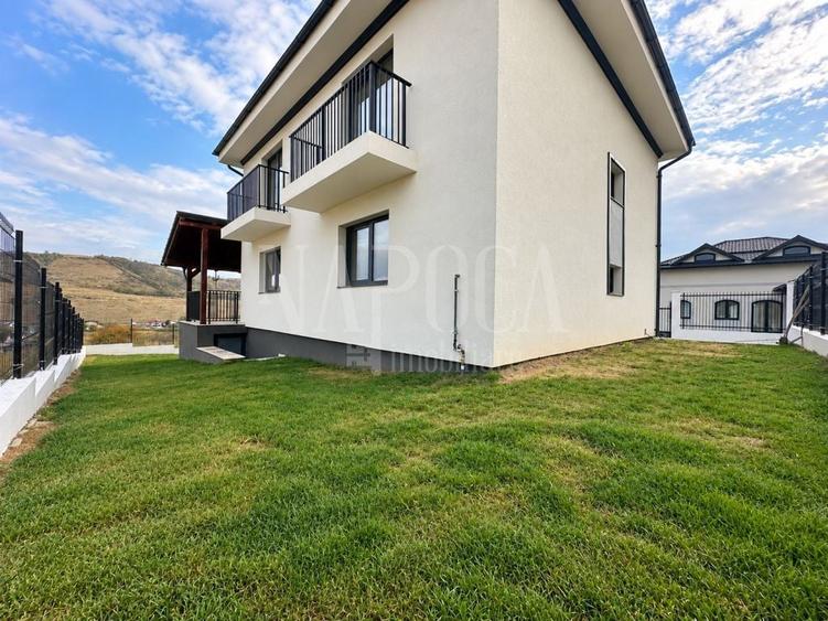 Casă individuală cu 4 camere cu Teren 500 Mp în Chinteni