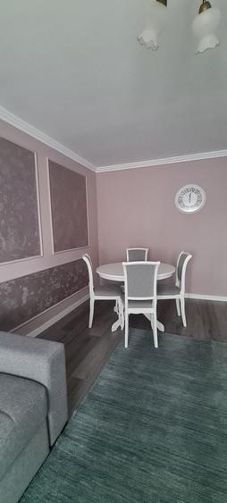 Apartament cu 3 camere decomandat în Păcurari