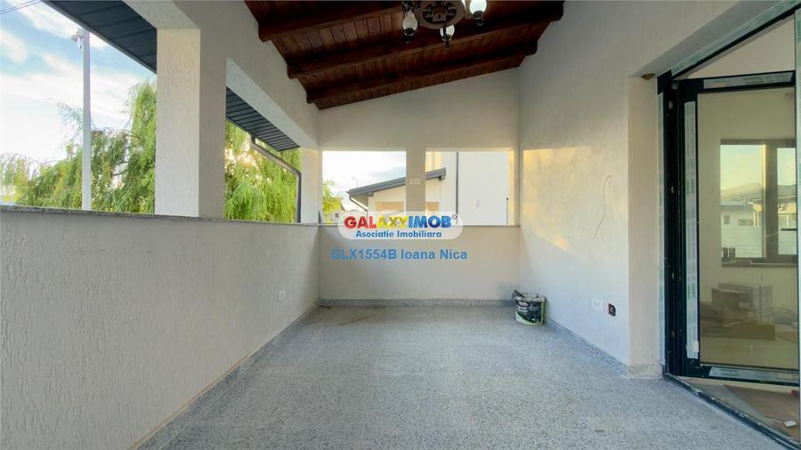 Casă cu 4 camere cu Teren 400 Mp în Central