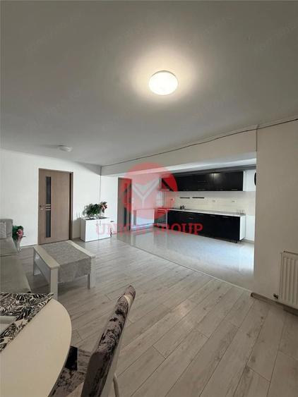 Casă cu 3 camere cu Teren 107 Mp în Delfinariu