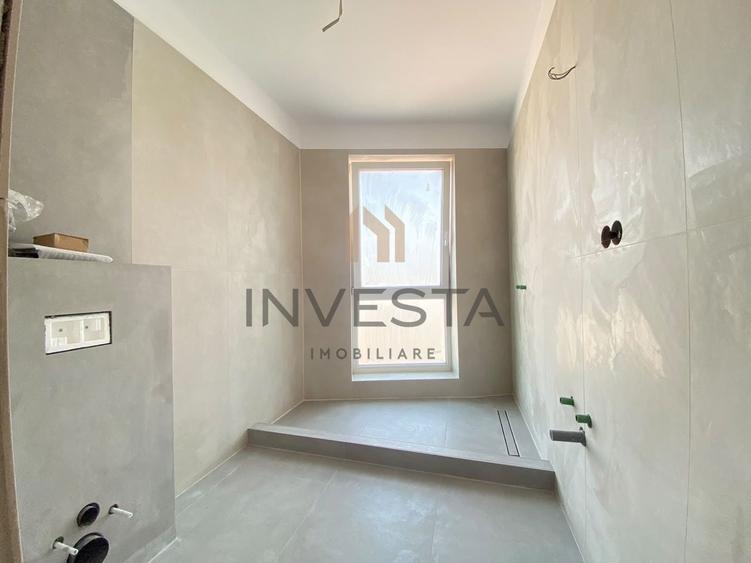 Apartament cu 3 camere semidecomandat în Someșeni