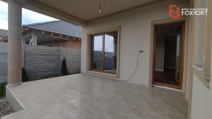 Duplex cu 4 camere cu Teren 280 Mp în Săcălaz