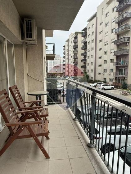Apartament cu 2 camere semidecomandat, mobilat în Militari