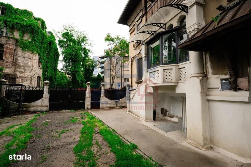 Apartament cu 4 camere în Parcul Carol — fotografia 1