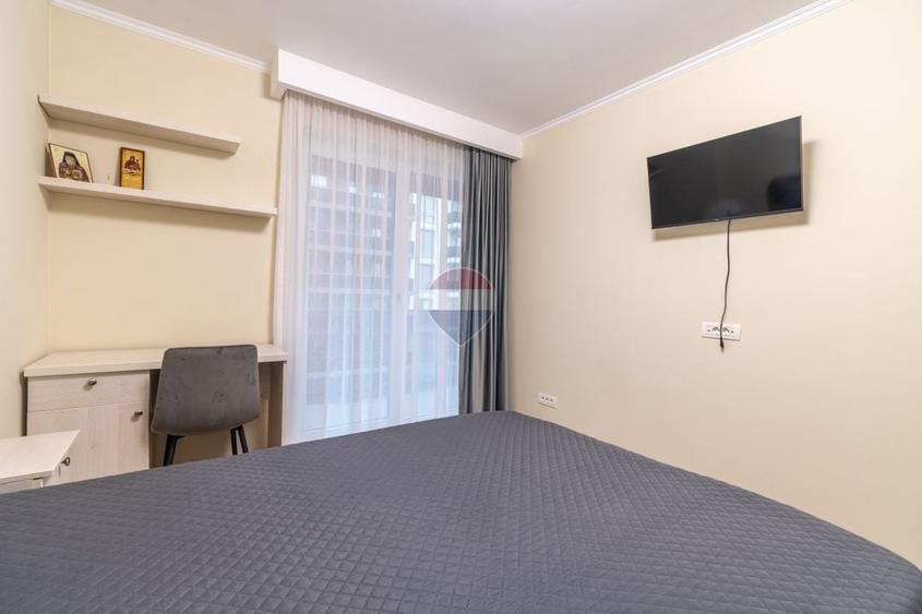 Apartament cu 2 camere semidecomandat, mobilat în Iris