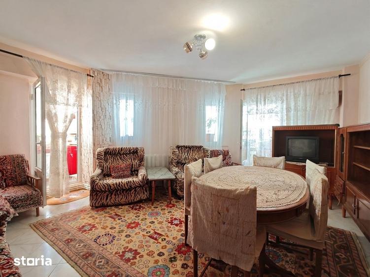 Apartament cu 2 camere decomandat, mobilat în Far