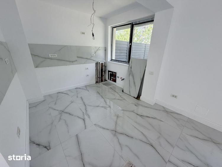 Casă cu 4 camere cu Teren 180 Mp în Metalurgiei