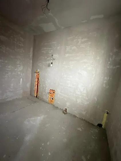 Casă cu 3 camere cu Teren 427 Mp în Central