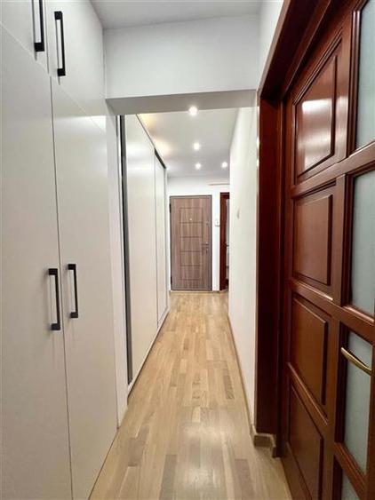 Apartament cu 2 camere decomandat, mobilat în Lenin