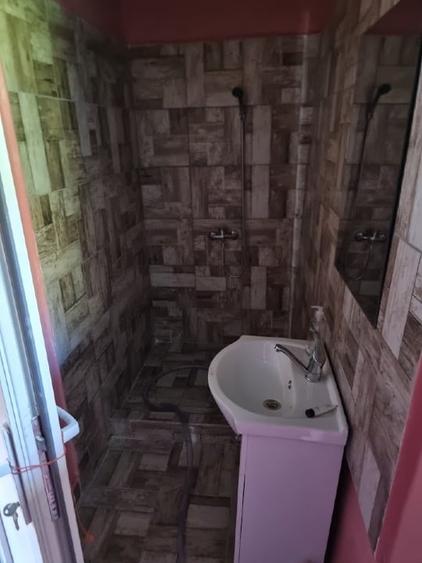 Casă individuală cu 2 camere cu Teren 1000 Mp în Ulieș