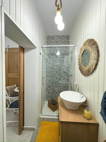 Apartament cu 2 camere decomandat în Exterior Vest