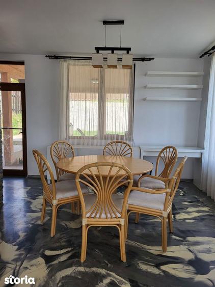 Casă cu 5 camere cu Teren 828 Mp în Apahida