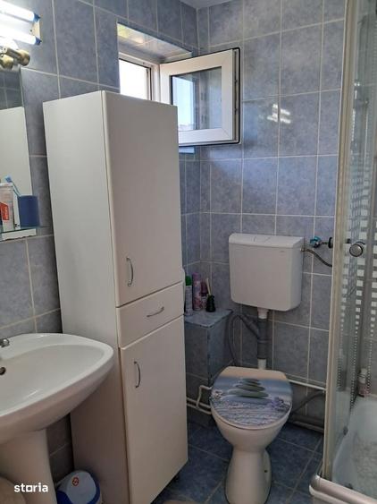 Apartament cu 3 camere în Cristian