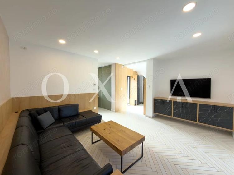 Apartament cu 4 camere decomandat în Giroc