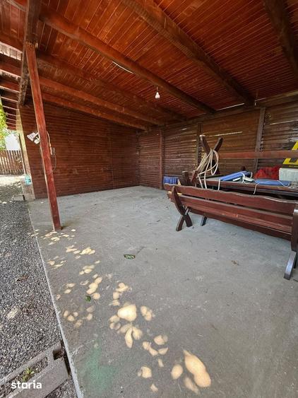 Casă cu 4 camere cu Teren 1900 Mp în Frunzeni
