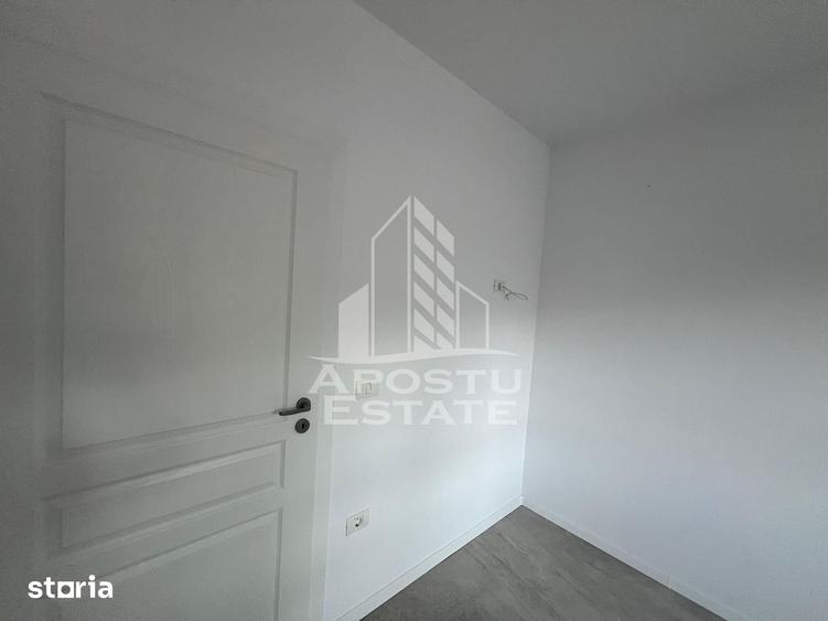 Casă cu 3 camere cu Teren 270 Mp în Sânandrei