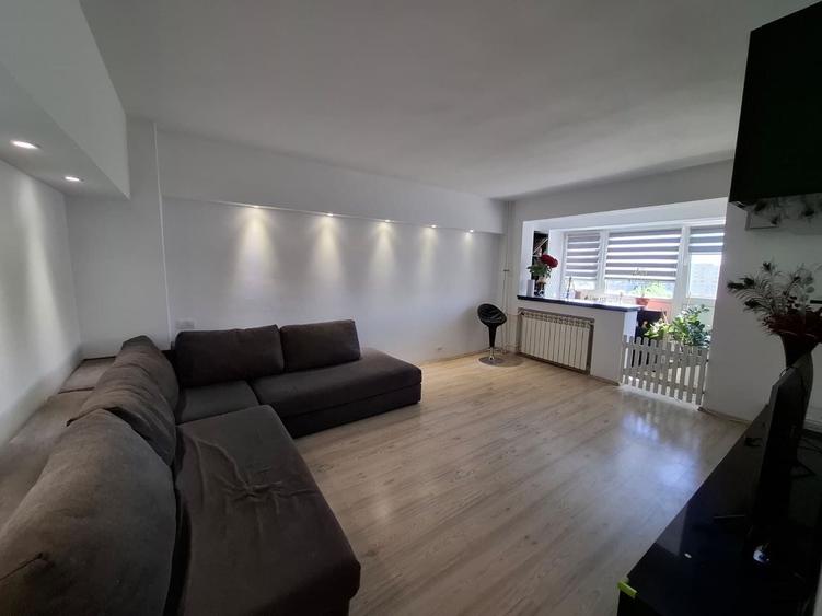 Apartament cu 3 camere, mobilat în Pantelimon