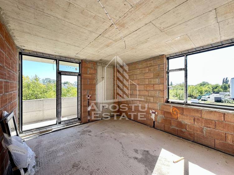 Apartament cu 2 camere decomandat în Aradului — fotografia 1