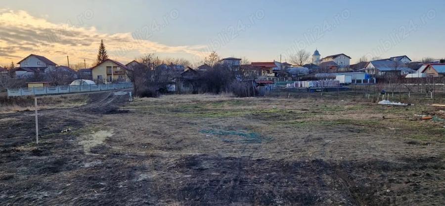 Teren de 886 mp, în Holboca