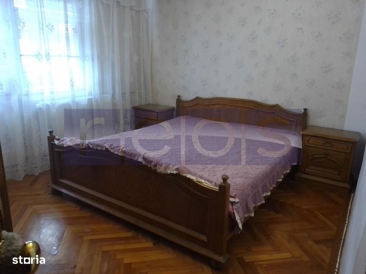 Apartament cu 3 camere decomandat, mobilat în Vitan