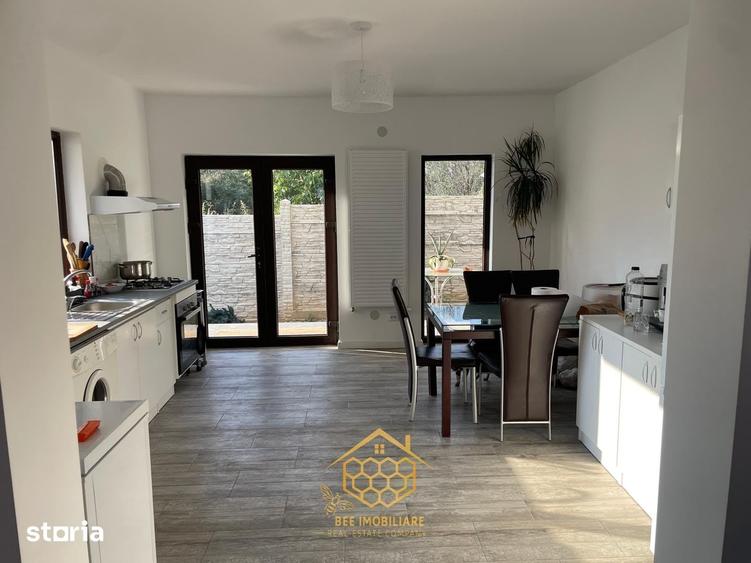 Casă cu 4 camere cu Teren 300 Mp în Central