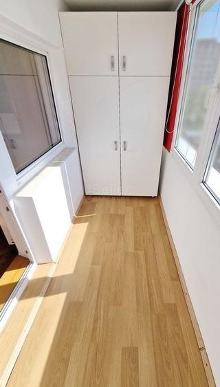Apartament cu 3 camere decomandat, mobilat în Județean