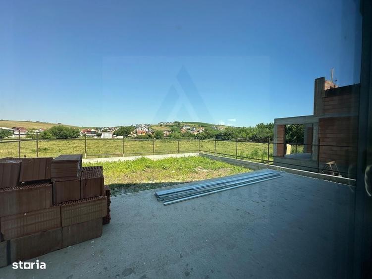 Casă cu 4 camere cu Teren 350 Mp în Central