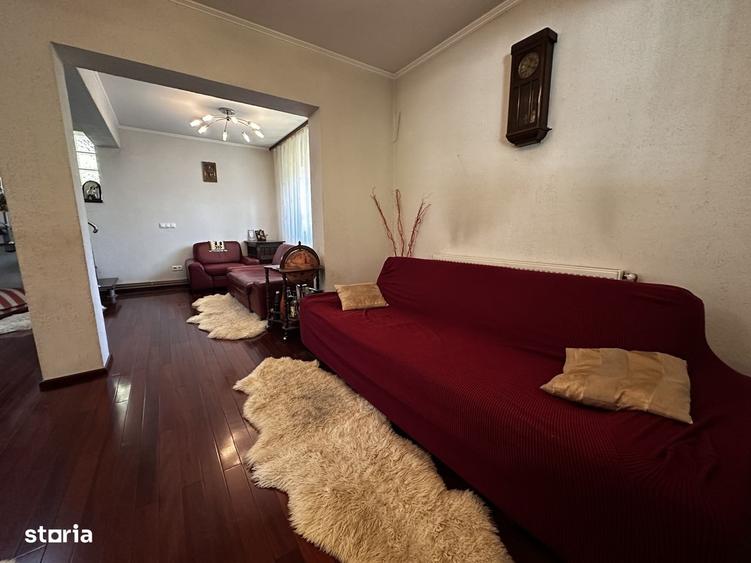 Casă cu 4 camere în Cheia