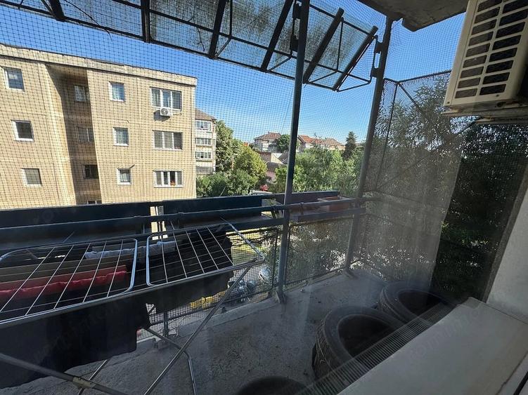 Garsonieră decomandată în Complex Studențesc